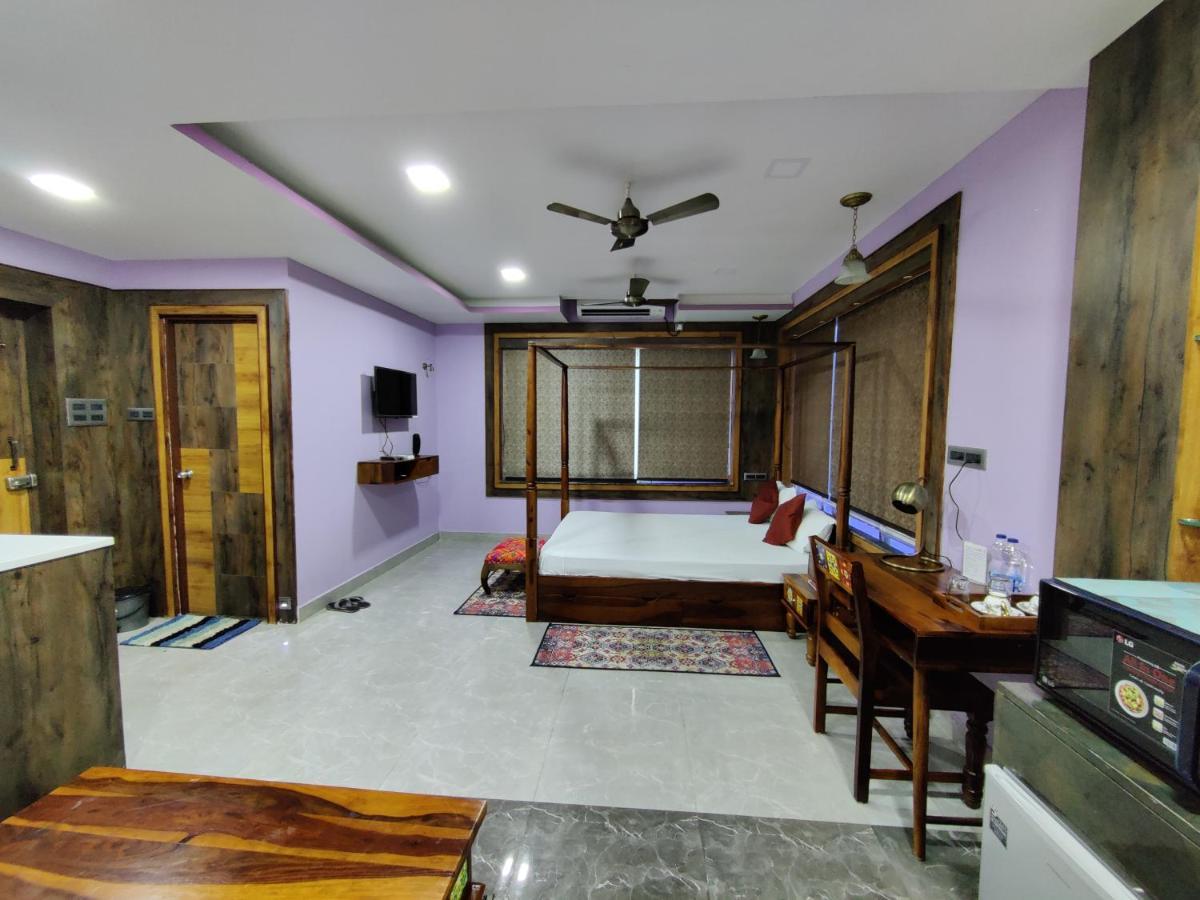 Sakuntala Residency Hotel Bhubaneswar Exterior photo